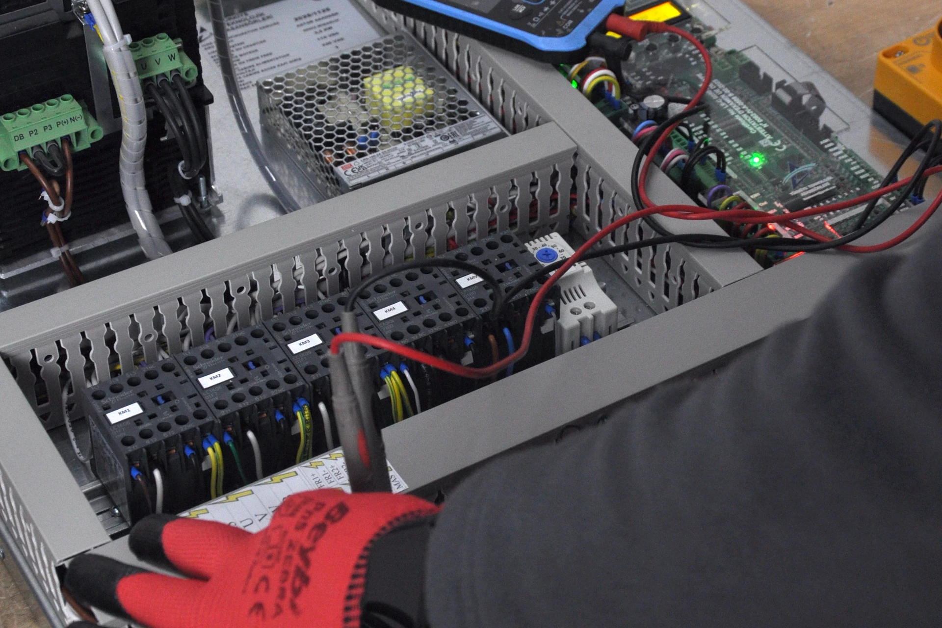 Kumanda ve Elektrik Pano İmalatı