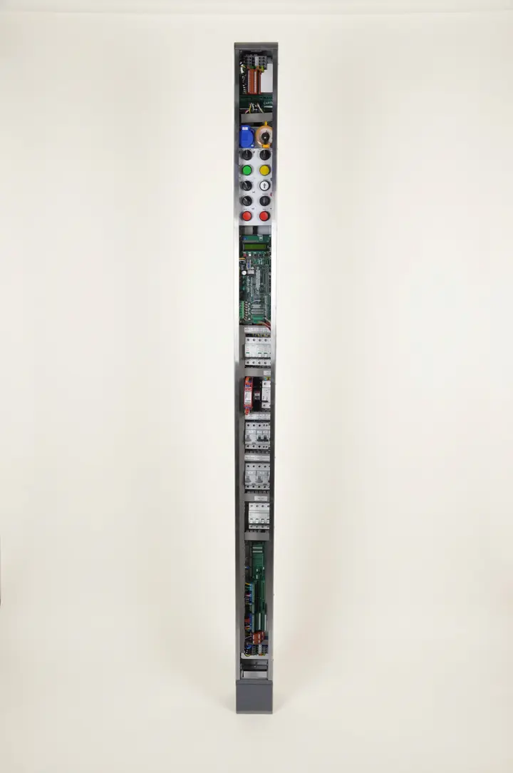 Altutide 1000 Slim 120x1950 Kapı Yanı