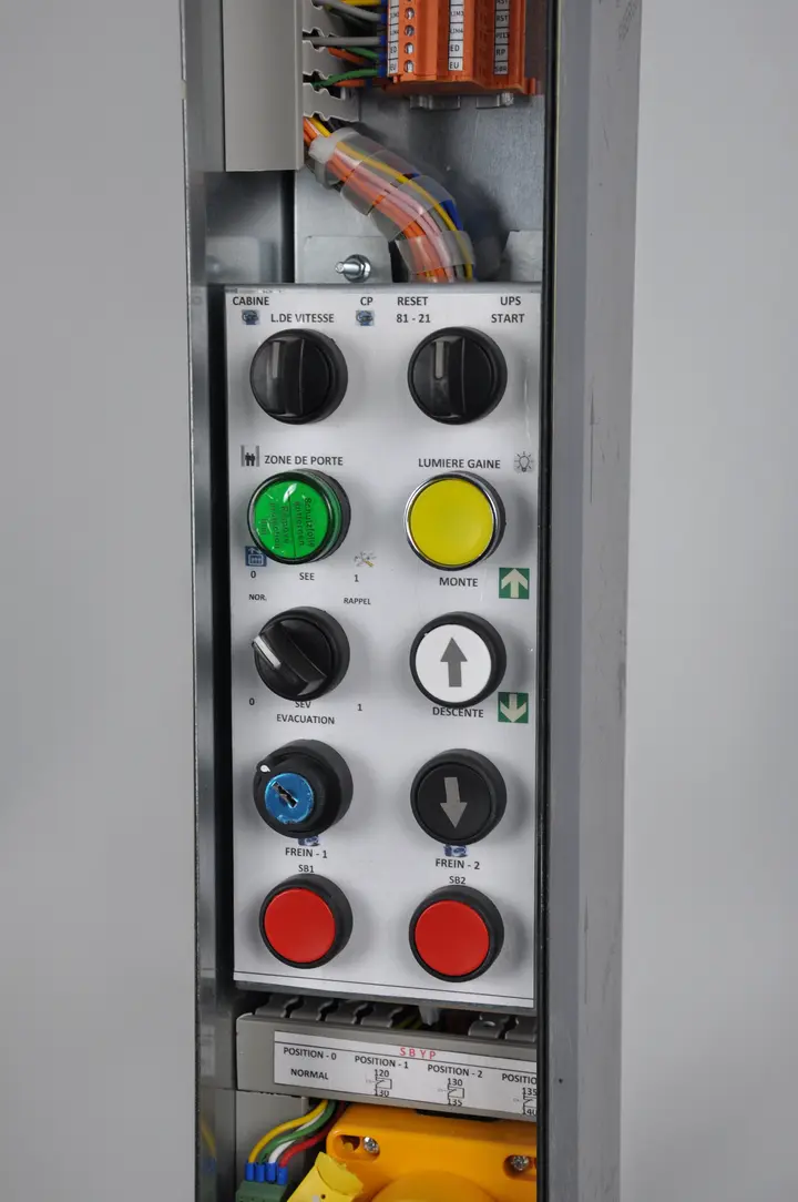 Arcode Slim 120x1900 Kapı Yanı